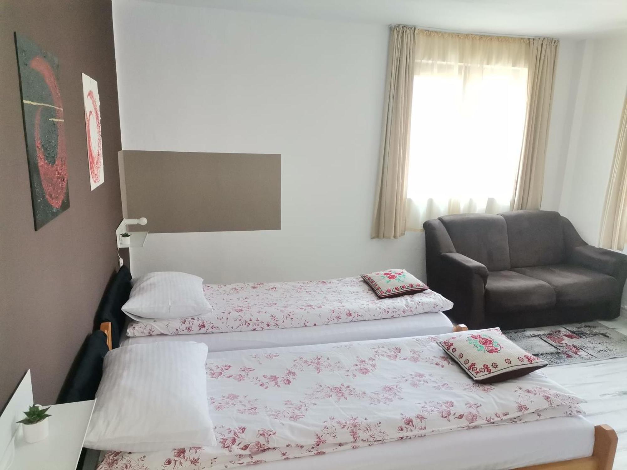 Zoso Home Buşteni Exterior foto