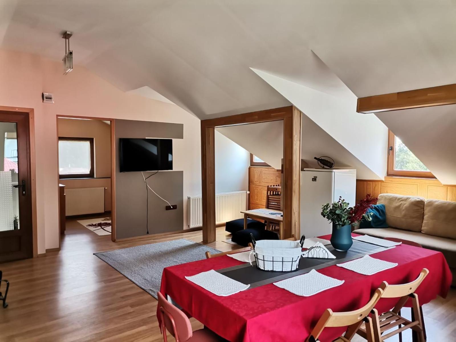 Zoso Home Buşteni Exterior foto