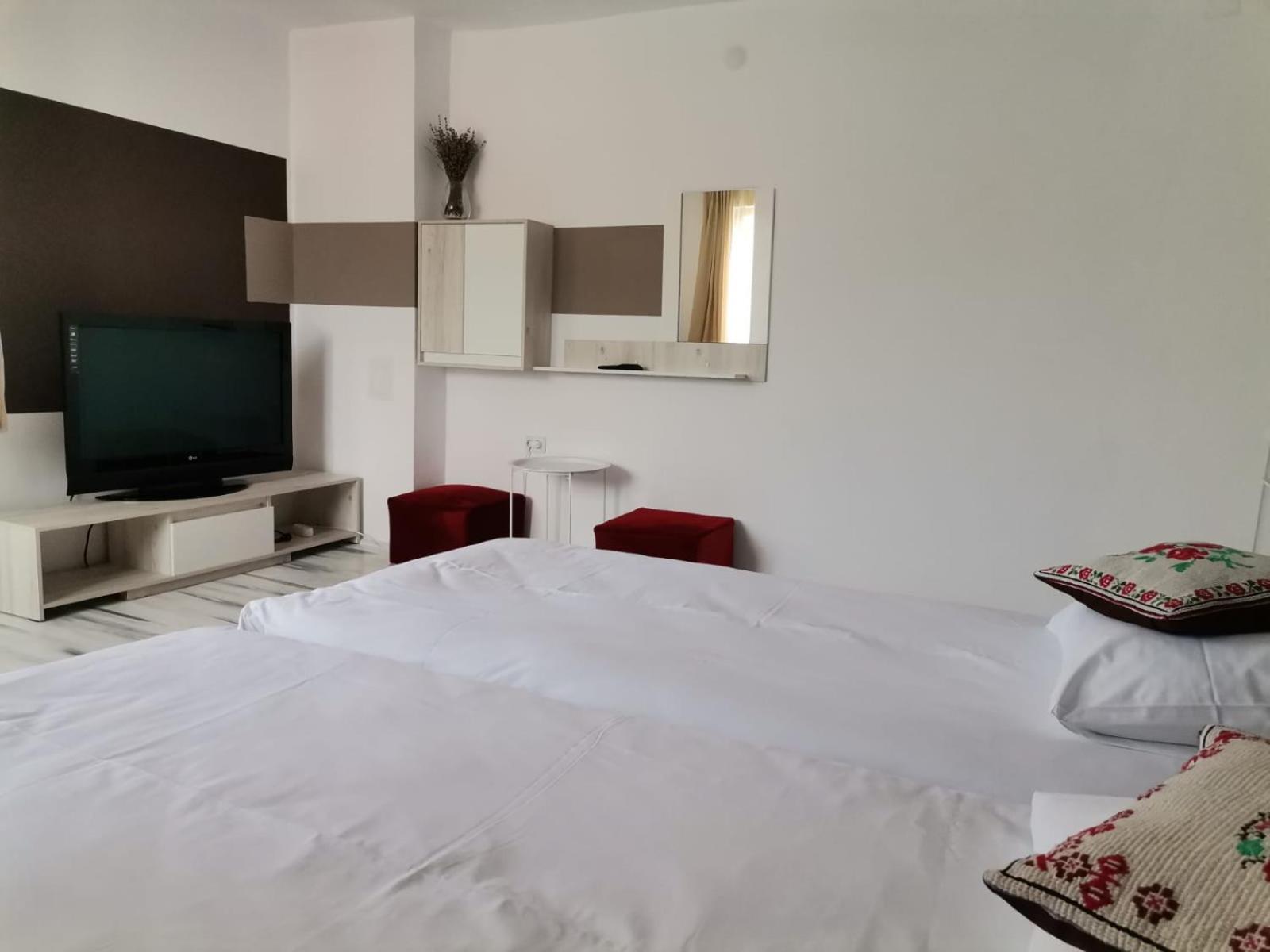 Zoso Home Buşteni Exterior foto