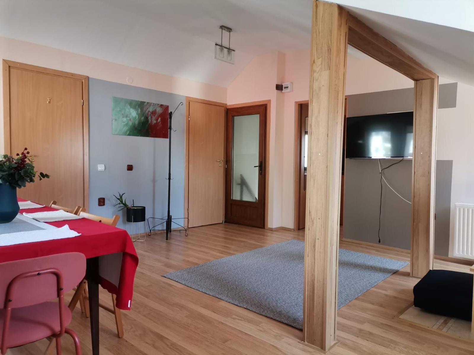 Zoso Home Buşteni Exterior foto